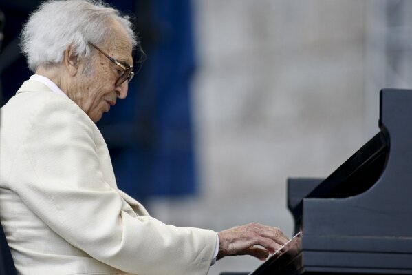 Dave brubeck played what instrument on sale